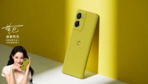 Motorola S50 Neo: 6.7 इंच P-OLED, 12GB RAM, 5000mAh बैटरी, स्टाइलिश प्रीमियम फोन ₹45,999 में