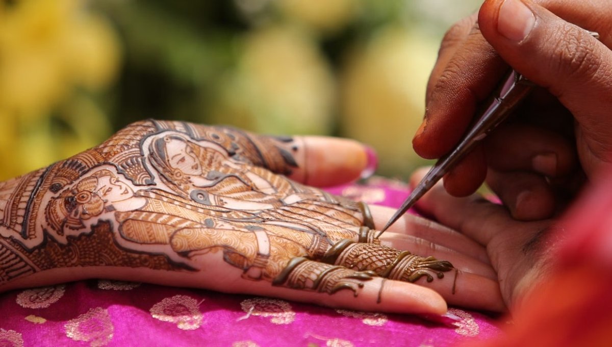 Simple Teej Mehndi Designs 2025