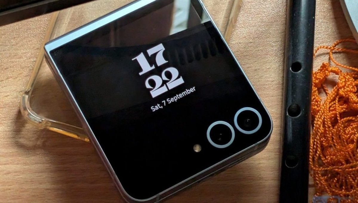 Samsung Galaxy Z Flip7: 97,999 में उपलब्ध कैमरा, डिस्प्ले और बैटरी सब धांसू
