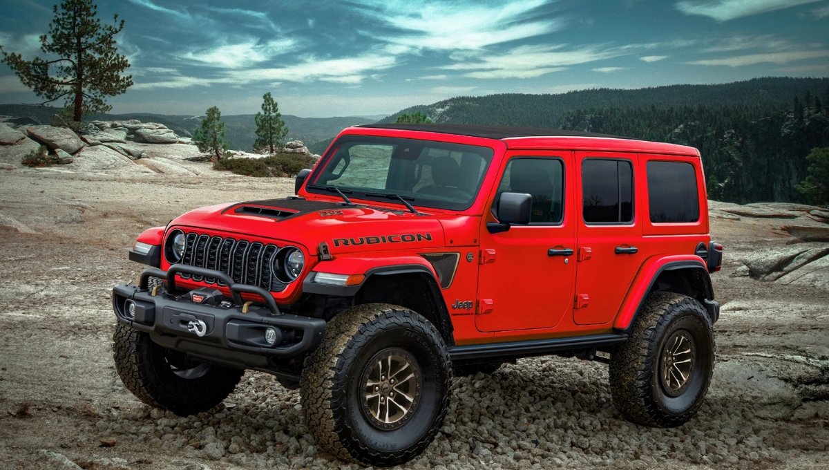 Jeep Wrangler 2025: दमदार लग्जरी SUV, 10.6 kmpl माइलेज और शानदार कीमत के साथ