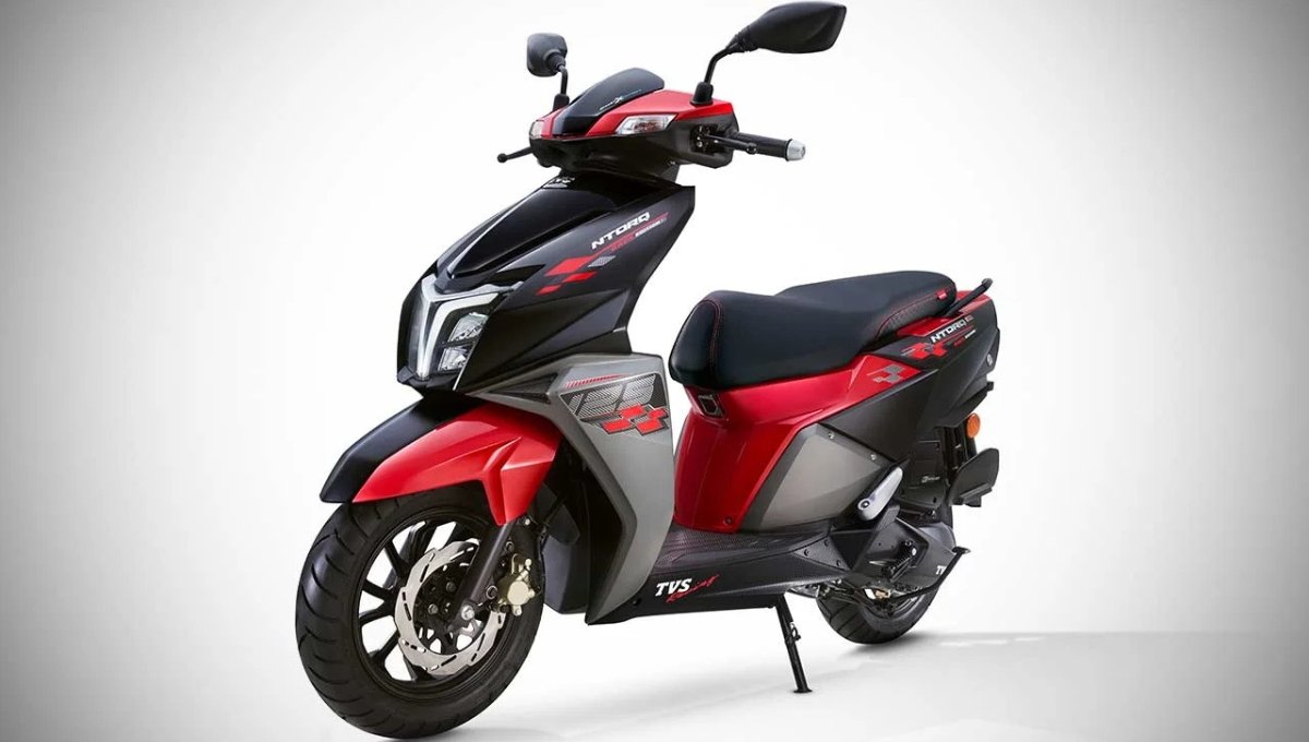 TVS Ntorq 125 2025: दमदार पावर, 55 kmpl माइलेज और स्मार्ट फीचर्स वाला स्टाइलिश स्कूटर, कीमत ₹1,10,000 से शुरू