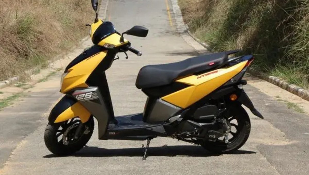 TVS Ntorq 125 2025: दमदार पावर, 55 kmpl माइलेज और स्मार्ट फीचर्स वाला स्टाइलिश स्कूटर, कीमत ₹1,10,000 से शुरू