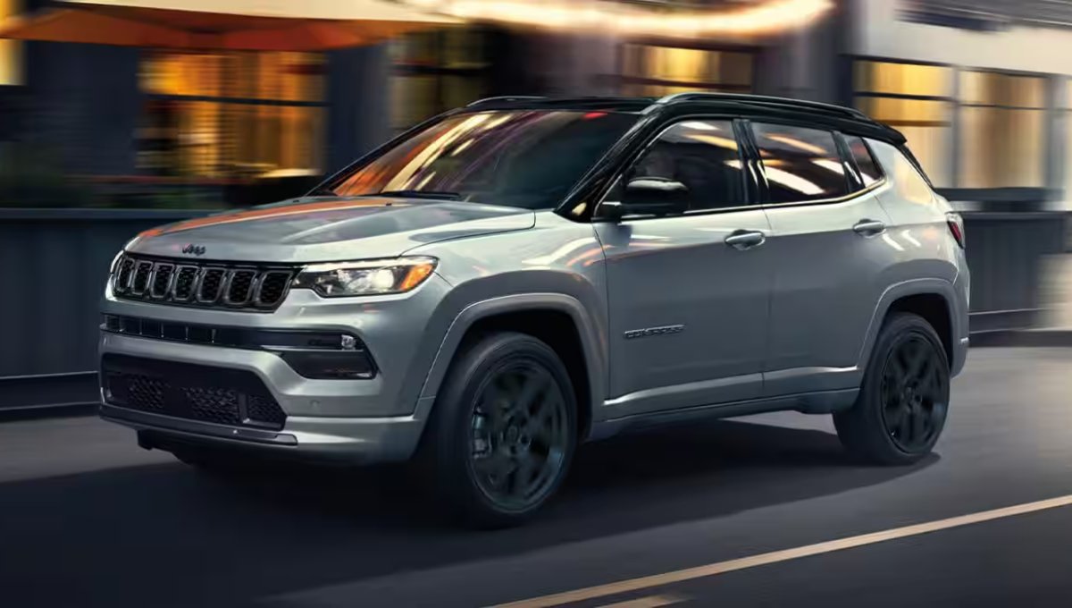 New Jeep Compass 2025: दमदार पावर, एडवांस फीचर्स और ₹25 लाख से शुरू कीमत