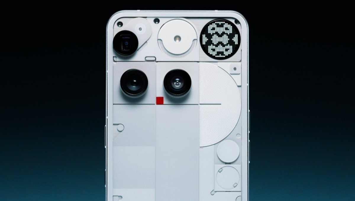 Nothing Phone 3: 50MP ट्रिपल कैमरा और Snapdragon 8s Gen 4, कीमत 59,999 से शुरू