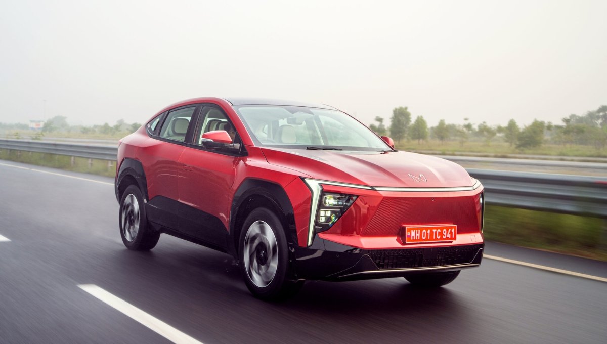 Mahindra XEV 9e 2025: 656 किमी रेंज, पावरफुल इलेक्ट्रिक SUV और कीमत सिर्फ ₹21.90 लाख से