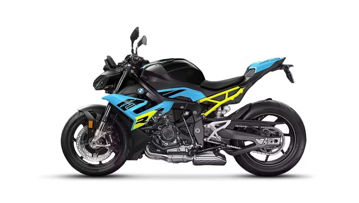 BMW S 1000 R 2025: रोमांचक स्पोर्ट्स बाइक, 16.12 kmpl माइलेज और नई कीमत के साथ
