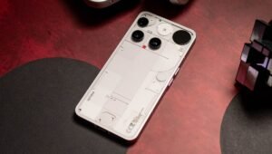 Nothing Phone 3: डिजाइन, कैमरा, बैटरी और परफॉर्मेंस की पूरी जानकारी