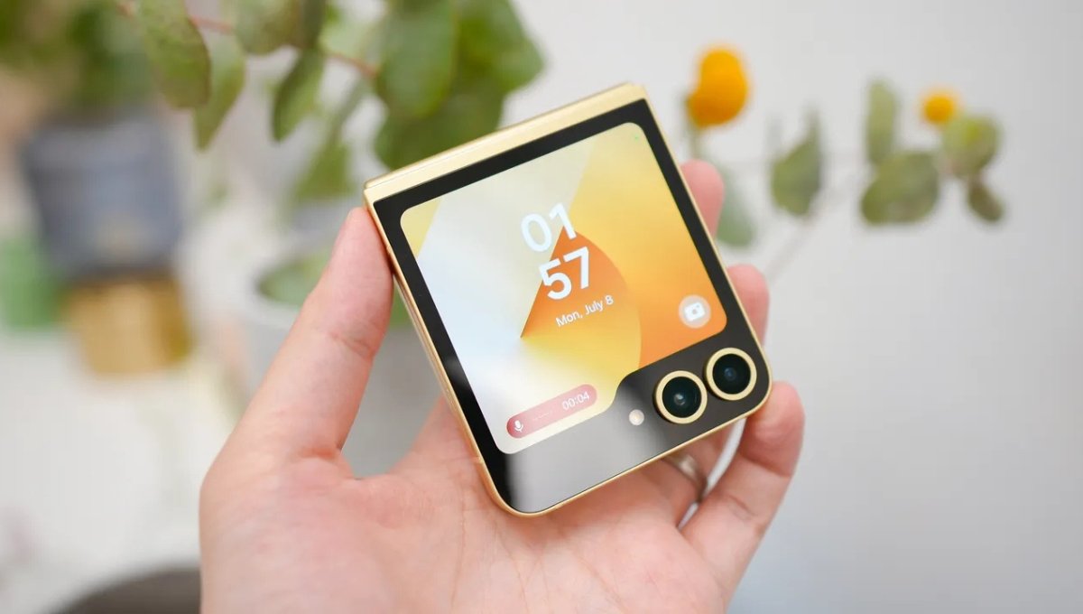 Samsung Galaxy Z Flip 6: Amazon Sale 2025 में ₹40,700 की भारी छूट, जानें पूरी डील