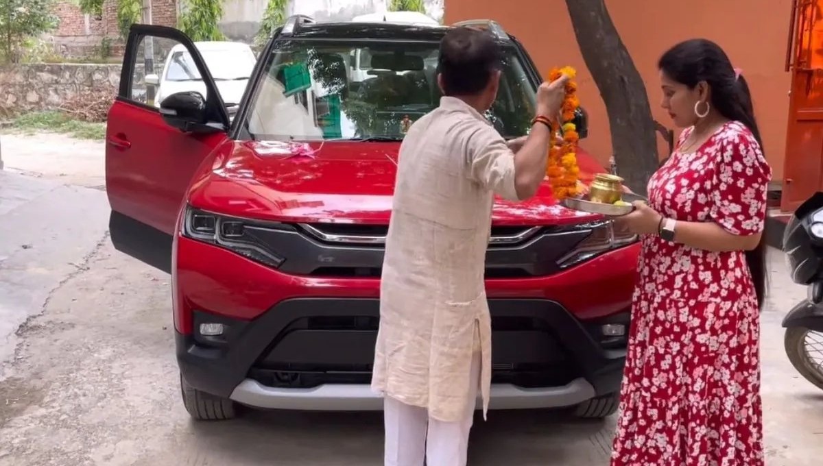 सितंबर 2025 में Auto Sale में उछाल, दोपहिया 60 km/l, कारें किफायती कीमतों में उपलब्ध