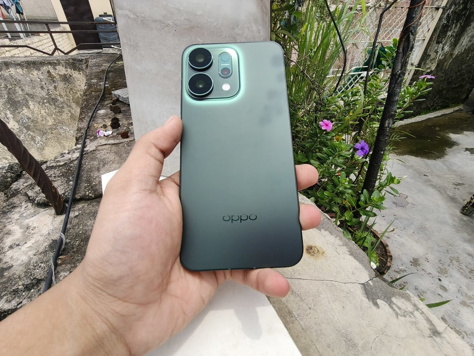 OPPO Reno14 5G: क्या यह ₹37,999 में आपकी अगली प्रीमियम 5G स्मार्टफोन चॉइस हो सकती है?