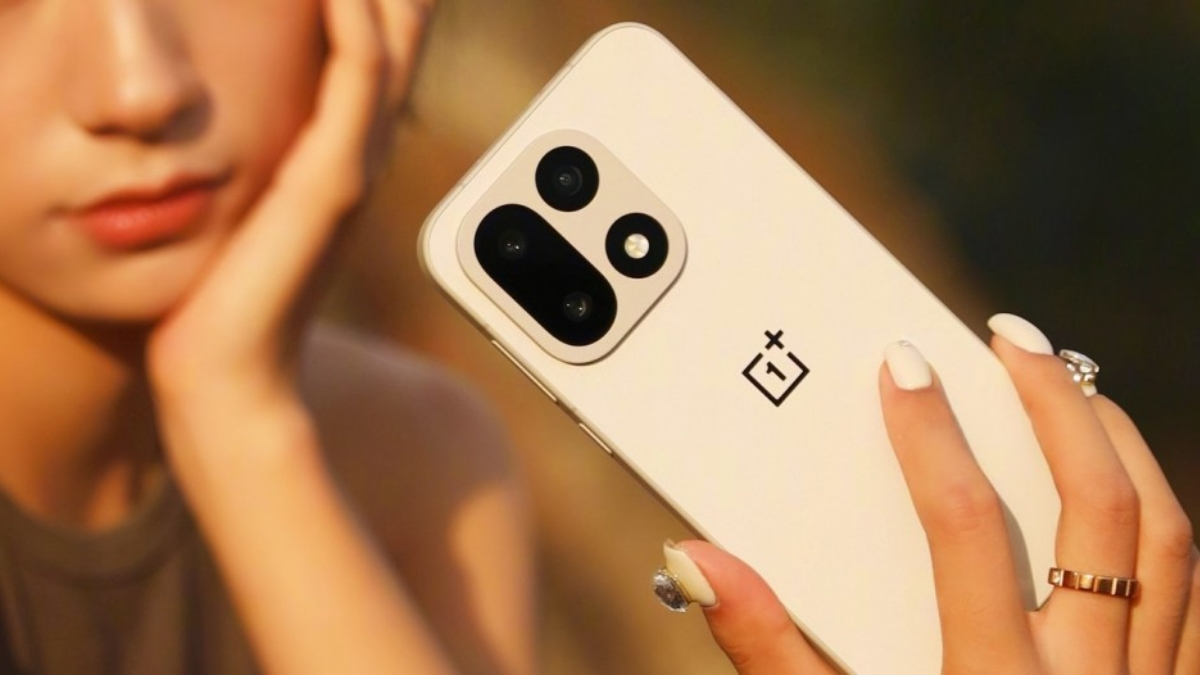 OnePlus 15 Launch: नया Super Beast जो iPhone और Galaxy को देगा टक्कर