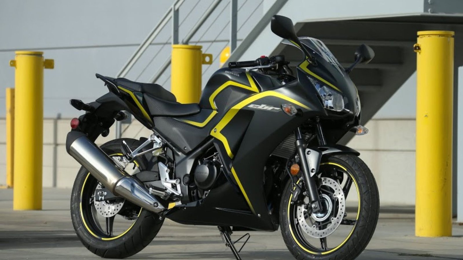 New Honda CBR300R 2026