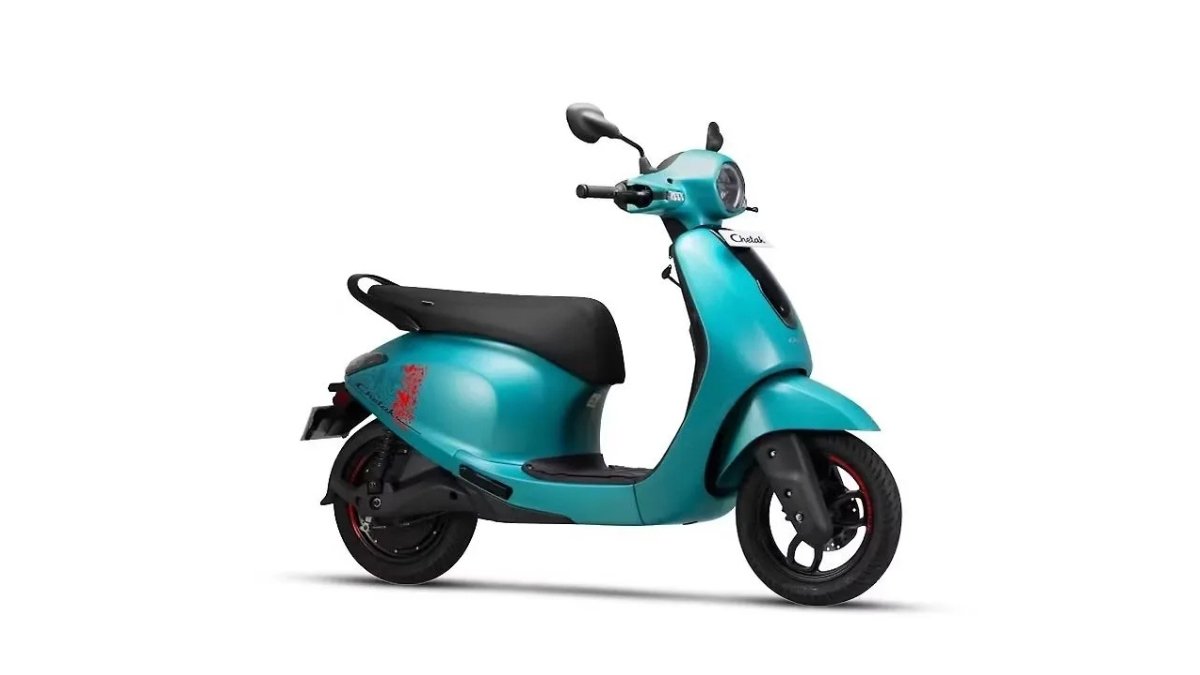 TVS Orbiter Vs Bajaj Chetak 