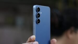 Samsung Galaxy S26 FE के कैमरा फीचर्स हुए लीक, जानें संभावित लॉन्च डेट, कीमत और पूरी डिटेल्स