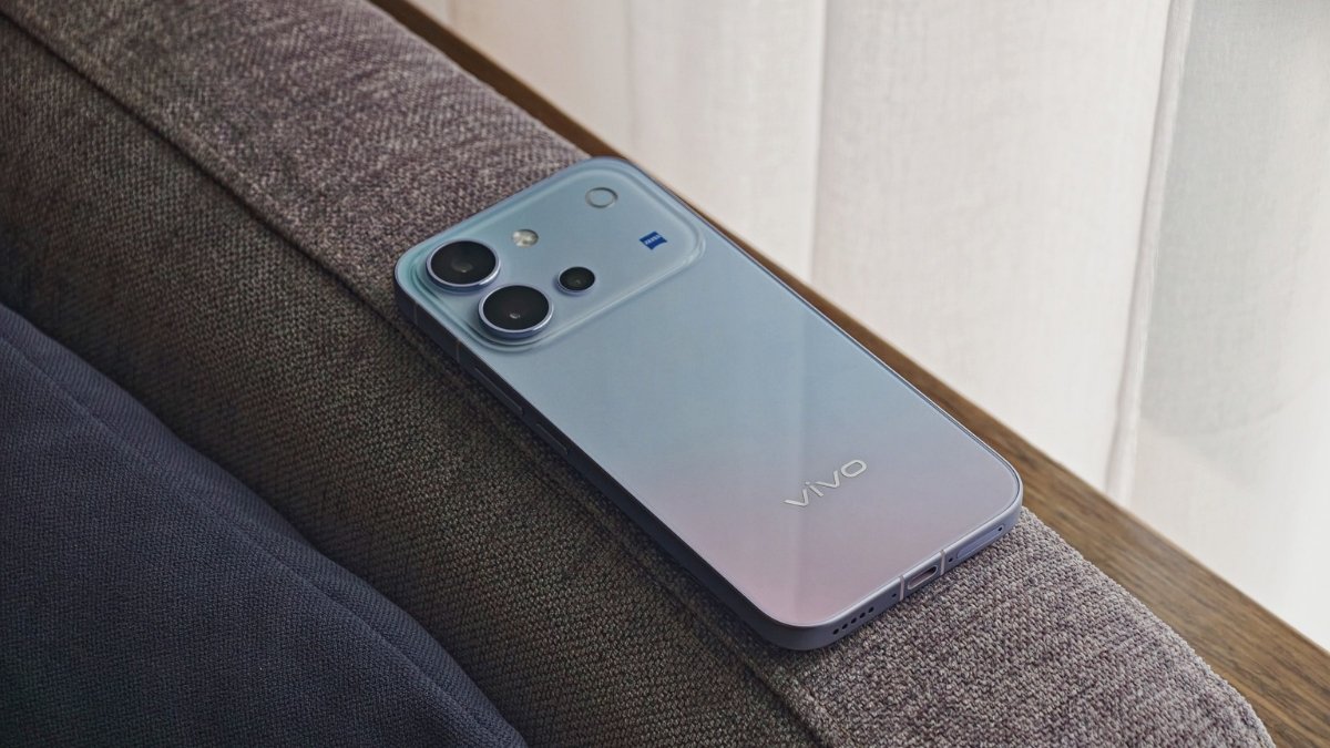 vivo V80 